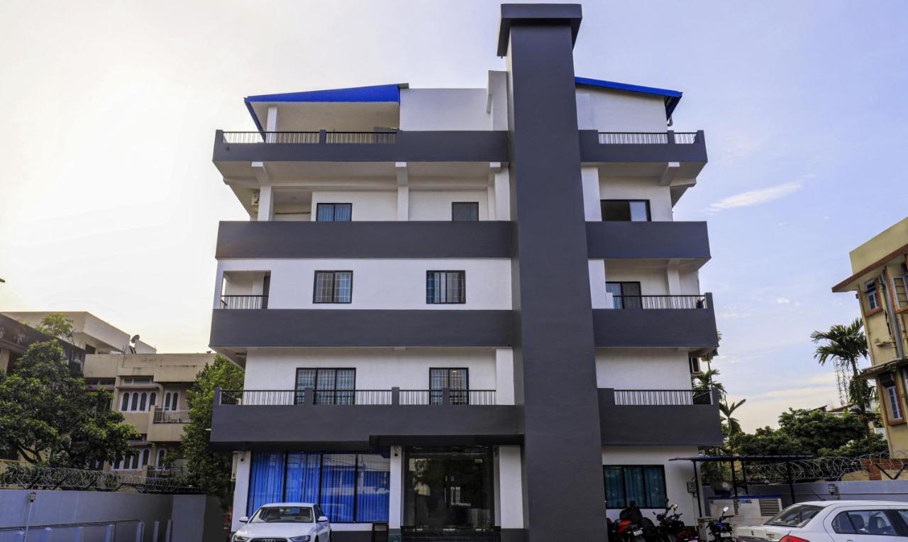 Treebo Arna Residency Hotel Гувахати Екстериор снимка