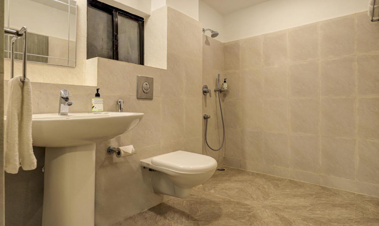 Treebo Arna Residency Hotel Гувахати Екстериор снимка